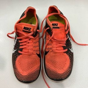 Nike Free 4.0 Flyknit - size 7
